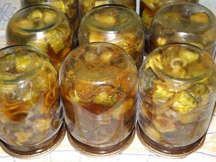 Мариновані огірки з каррі і цибулею на зиму або як маринувати огірки в банках - рецепт з фото