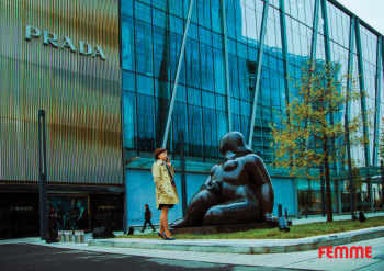 Mirgul Omurzakova pentru mall-ul esentai de astăzi - cel mai mare centru de lux și clasa premium din centrul comercial