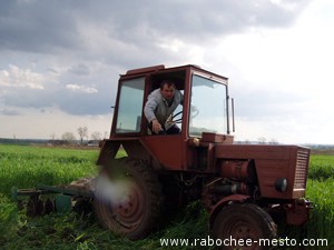 Profesia mea este un șofer de tractor