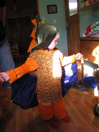 Costum de dragon Anul Nou pentru un copil