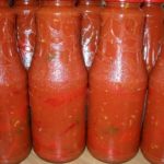 Гострий перець в томаті на зиму 2 рецепта вогненної суміші!