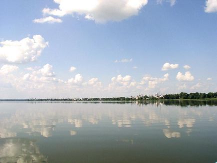 Lacul Nero, călătorul