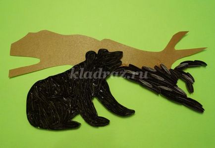 Panel „Three Bears az őszi erdőt„Quilling technikák kezdőknek