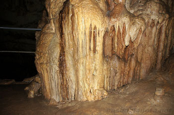 Emine-Bair-Khosar vagy Mammoth Cave Krím