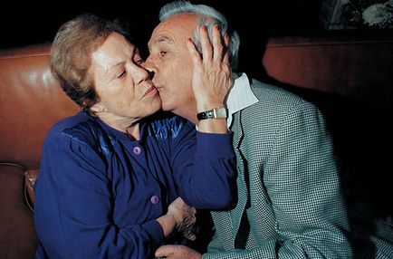 Miért korúak hagyja abba csók (élő lélek lélek) Miért korú hagyja abba csók