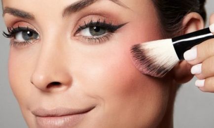 Lépésről lépésre make-up az éves nők 30-35 éves