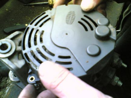 Repararea generatorului nissan primera de mâinile proprii · motor nissan · faq nissan