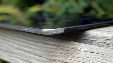 Összehasonlítása Sony Xperia Z4 tablet készülékről levegő 2