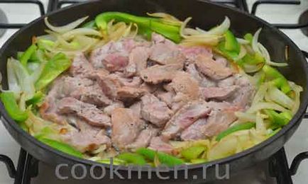 Carne de porc prăjită cu brânză