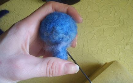 Felting pentru clasa de master incepator creând un elefant din lana