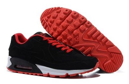 Вибір взуття для літньої людини - кросівки nike air max