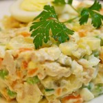 Смачний салат олів'є без м'яса «рецепти салатів