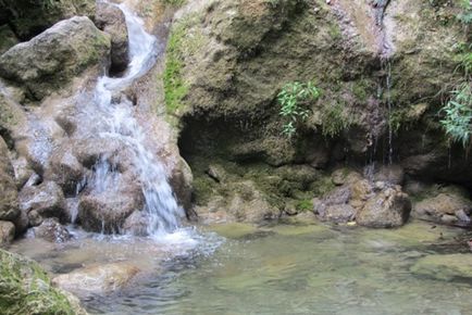 Cascada su-uxhan