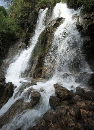 Водоспад су-учхан