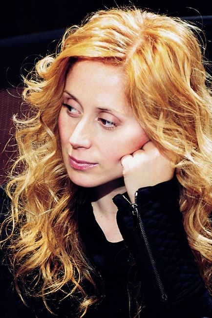 Rafinata Lara Fabian, una din revista doamnelor pentru femei