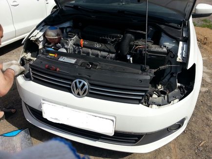 Înlocuirea cadrelor de radiatoare volkswagen polo