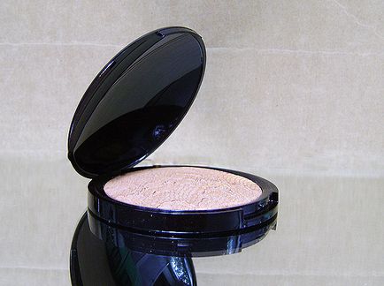 Baked Bronzer Powder noubatik (număr umbra 31) din Nouba - comentarii, fotografii și preț