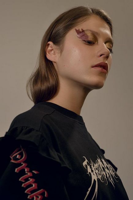 Siess minden élő szépség-képek a stílus grunge (Bobbi Brown Skin) Siess minden élő szépség-képeket a grunge stílus