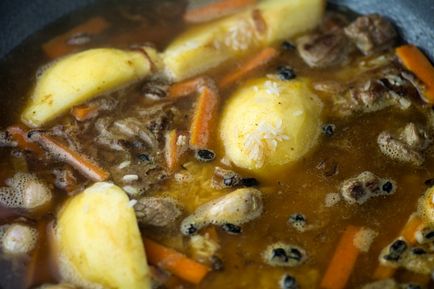 5 legjobb pilaf receptek (hideg víz mosás) 5 legjobb pilaf receptek