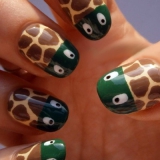 Turtle on nails - idei de fotografie de design