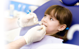 Ce trebuie făcut după extragerea dinților