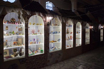 Jucării de Crăciun și Cadouri de Anul Nou - articole de muzeu - o fabrică de jucării de Crăciun pe