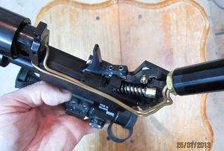 Un alt pistol PCP cu un bolț rotativ - o armă populară