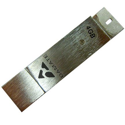 Unități flash USB - gravarea cu laser și desenarea pe unități flash a unui logo, inscripții, imagini în