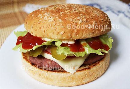 Гамбургер в домашніх умовах - покроковий рецепт як в Макдональдсі