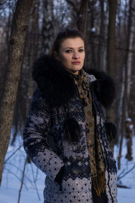 Де і як сфотографуватися взимку в Москві - зимовий портрет дівчини