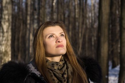 Де і як сфотографуватися взимку в Москві - зимовий портрет дівчини