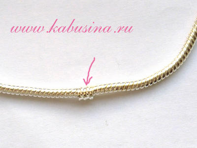 Accesorii magazin online pentru bijuterii kabusin - cum se asamblează o brățară în stilul unei pandore