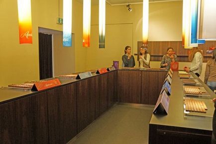 Története a megjelenése csokoládé, tudom, külföldön (svájci csokoládé márka) Története a megjelenése csokoládé, tudom külföldön