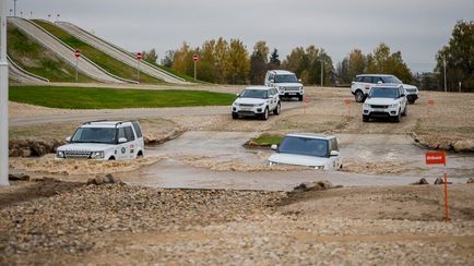 Jaguar land rover experience - полігон для випробування позашляховиків на новій клуні