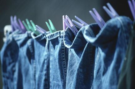 Cum să spălați sângele de pe haine cu pete uscate și proaspete