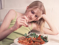 Як розпізнати симптоми розлади харчової поведінки, розум і мозок