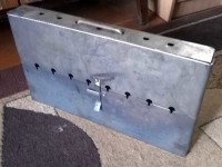 Hogyan készítsünk egy hordozható BBQ, felújított lakás a kezét (hogyan lehet egy hordozható BBQ) Hogyan készítsünk egy hordozható BBQ, felújított lakás a kezét