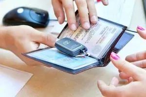 Hogyan kell szedni egy autó hitel biztosított a vásárolt gépjármű (autó) Hogyan kell szedni egy autó hitel biztosított a megvásárolt autó