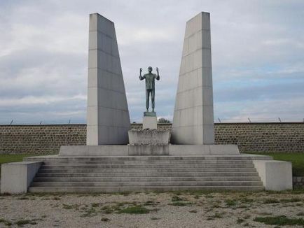 Tabăra de concentrare Mauthausen în Austria fotografie