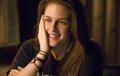 Kristen Stewart a cerut public scuze pentru că a trădat pe Robert Pattinson, în Rusia