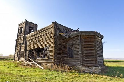 Cine este îngropat în fotografia fotografului?