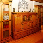 Кухня з сосни - меблі з натурального дерева (50 фото)