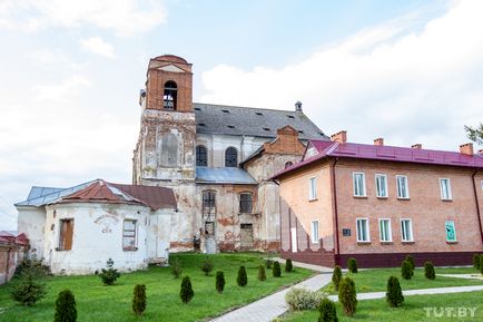 Місцевий - Париж - і монастир з ликом христа, як на плащаниці