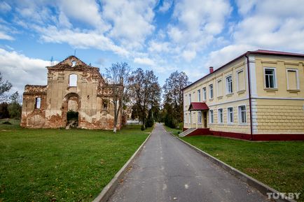 Local - paris - și o mănăstire cu fața lui Hristos, ca pe giulgiu