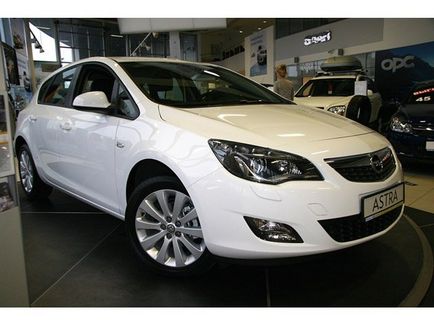 Мінуси opel astra cosmo 2011