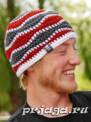 Pălărie și eșarfă pentru bărbați cu ace de tricotat sau croșetat