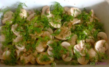 М'ясо в духовці з картоплею і грибами - покроковий рецепт з фото