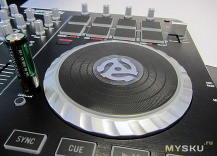 Numark mixtrack pro ii - controler dj cu 2 canale (controler dj pentru începători)