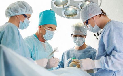 Kezelés a nyaki gerinc rehabilitációs hatások (műtét a nyaki gerinc porckorongsérv gerinc hatások SHmorlja beteg kezelésére rehabilitációs torna kriooperatsiya) Műtét a nyaki gerinc rehabilitációs, következményei