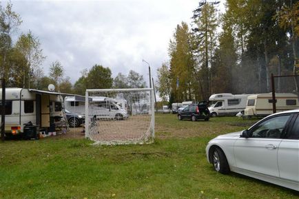 Camping (camping) în suburbii, portal turistic Mari